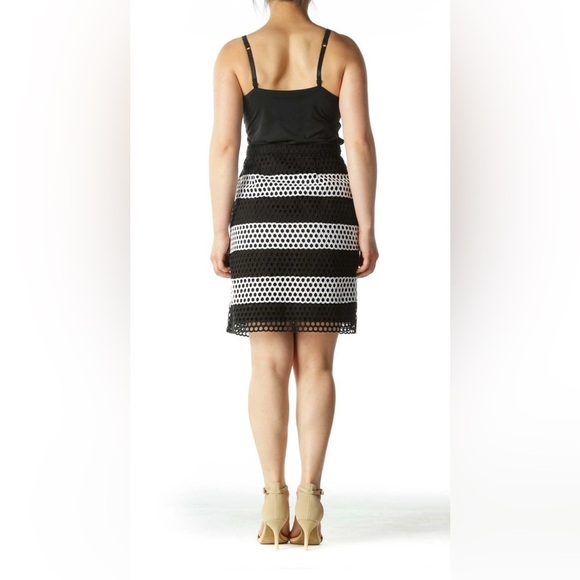 Michael Michael Kors Colorblock Wide-Striped Eyelet Skirt, Black/White - Picture 1 of 7